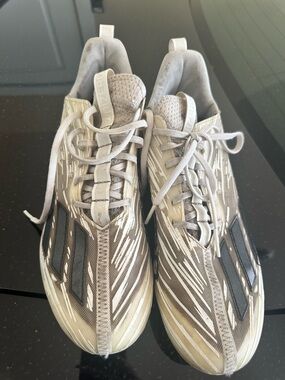 adidas Men's Gray and Beige Patterned Running Sneakers